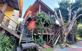 Apartamento de frente para piscina